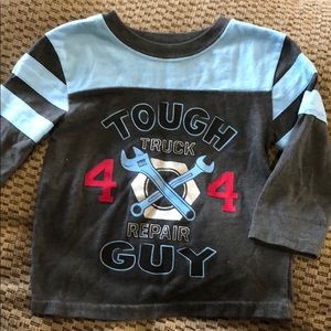 Long sleeve grey shirt